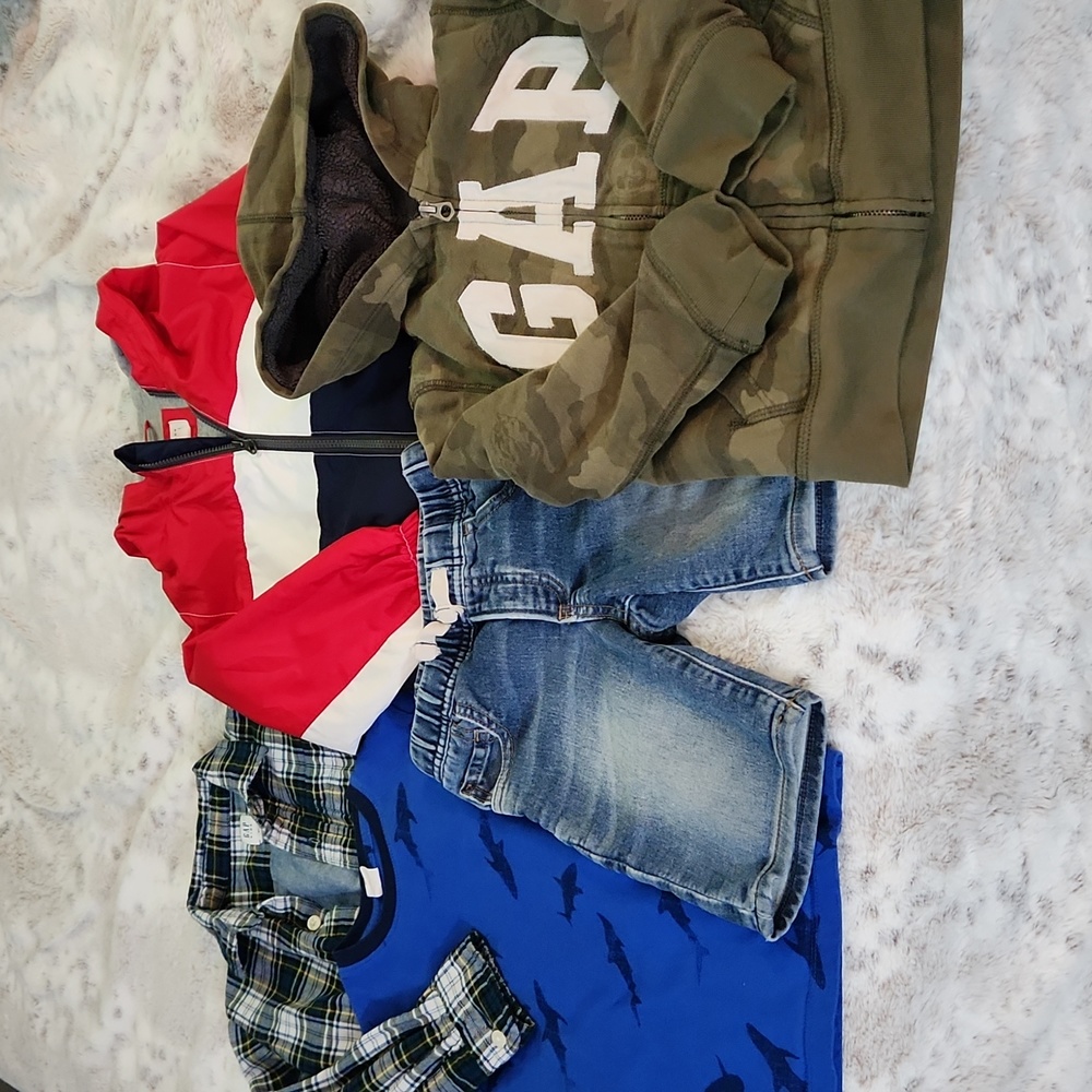 Gap Boys Clothing Lot Jacket, Serpa Hoodie, Shirt, Flannel & Shorts Size 4 to 5